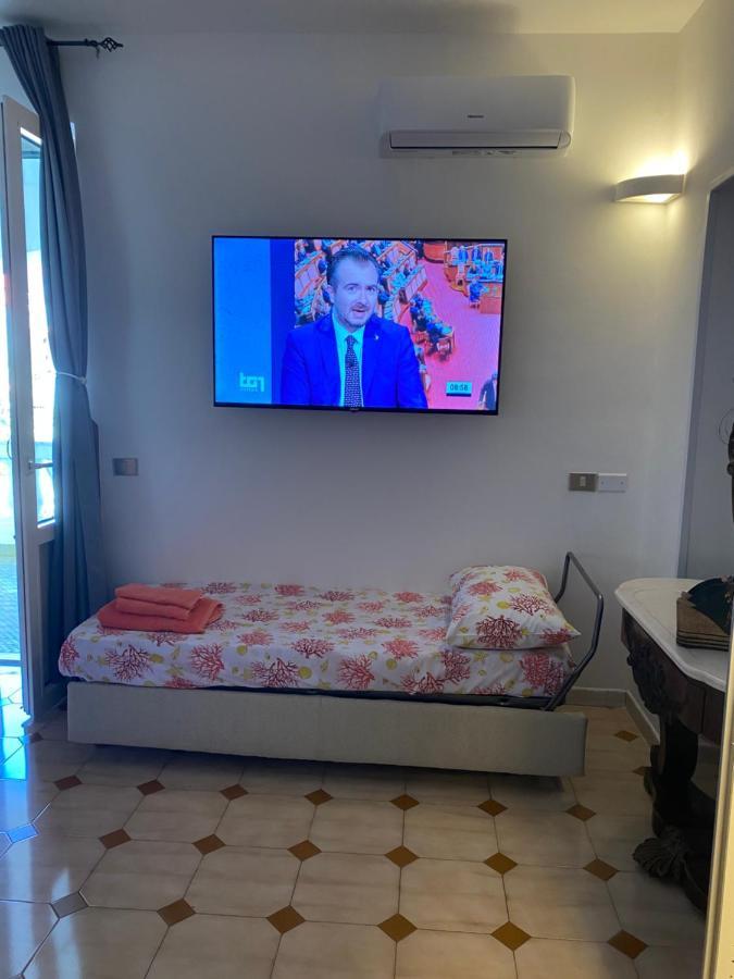 Villa Martina Suite Apartament 라코아메노 외부 사진